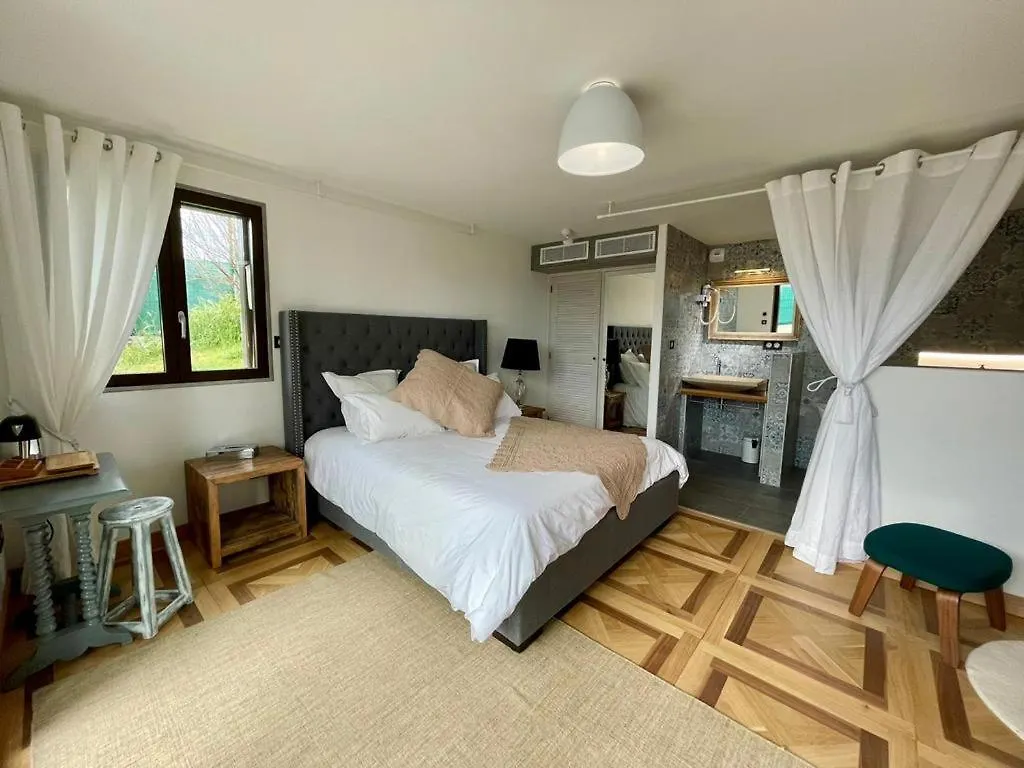 Escondida Bed & Breakfast Nice