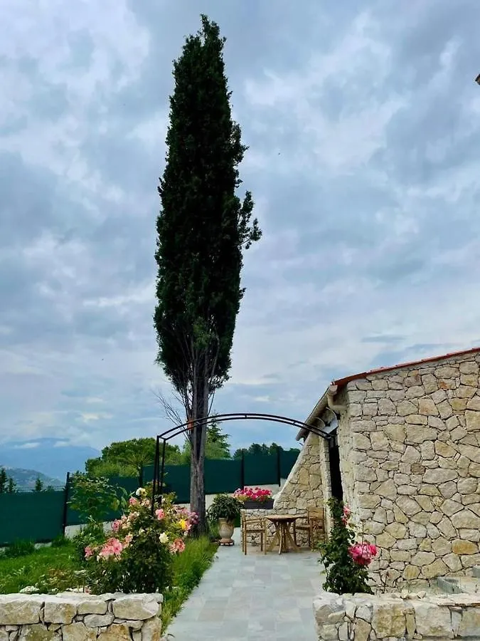 Bed and Breakfast Escondida Nizza 0*,